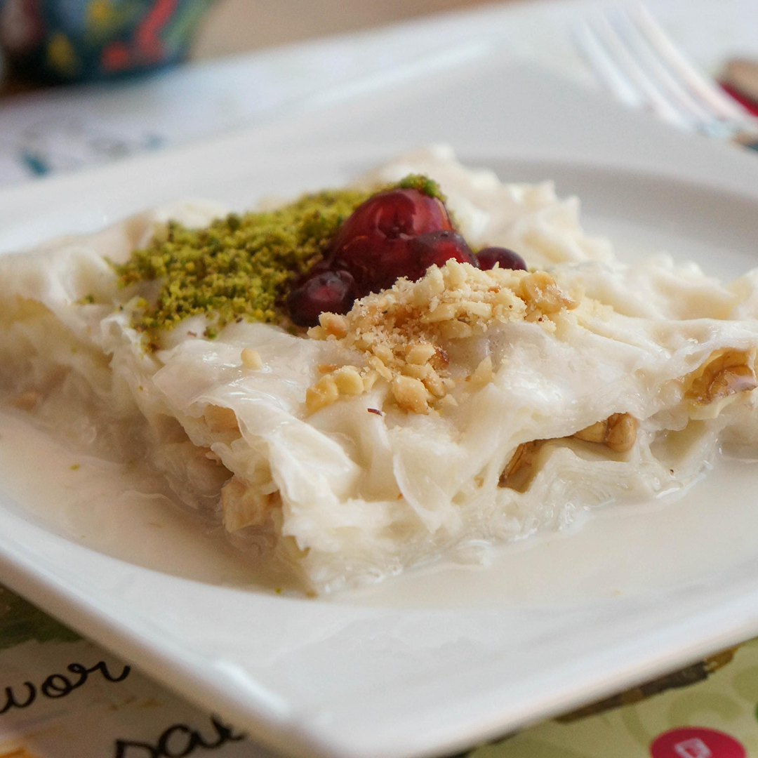 Hand-made gullac (El yapımı gullac)