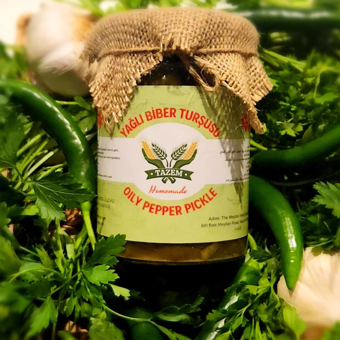 Pepper pickle with oil (Yagli biber tursusu)